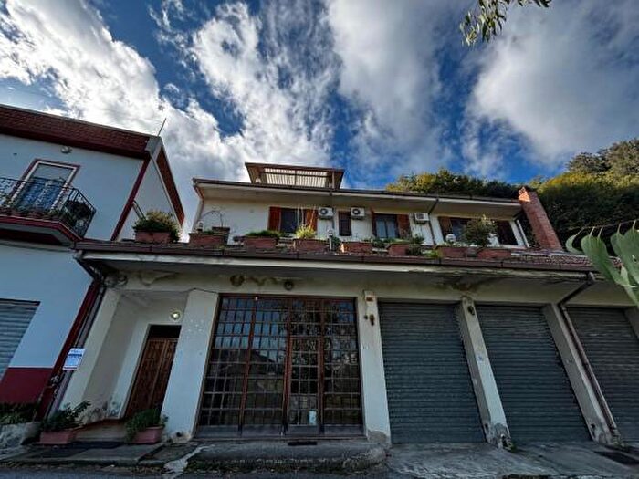 Appartamento trilocale in vendita in Monforte San Giorgio