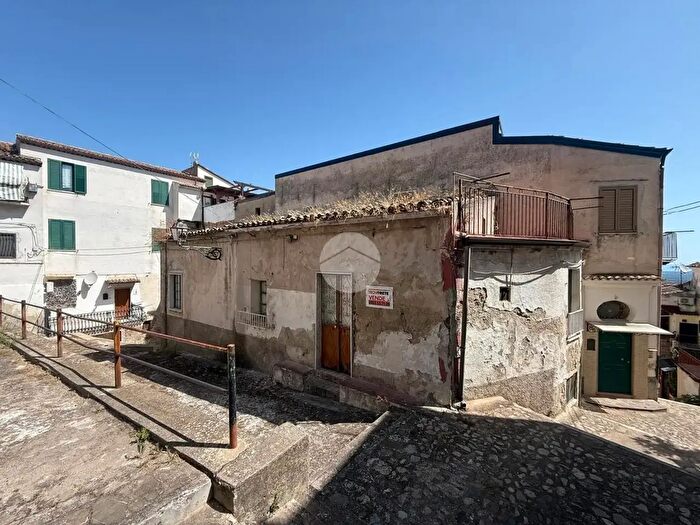 Casa trilocale in vendita in Vico della Fontana, CoriglianoRossano