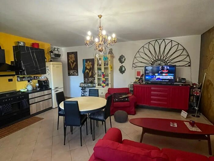 Appartamento trilocale in vendita in Santa Maria A Monte