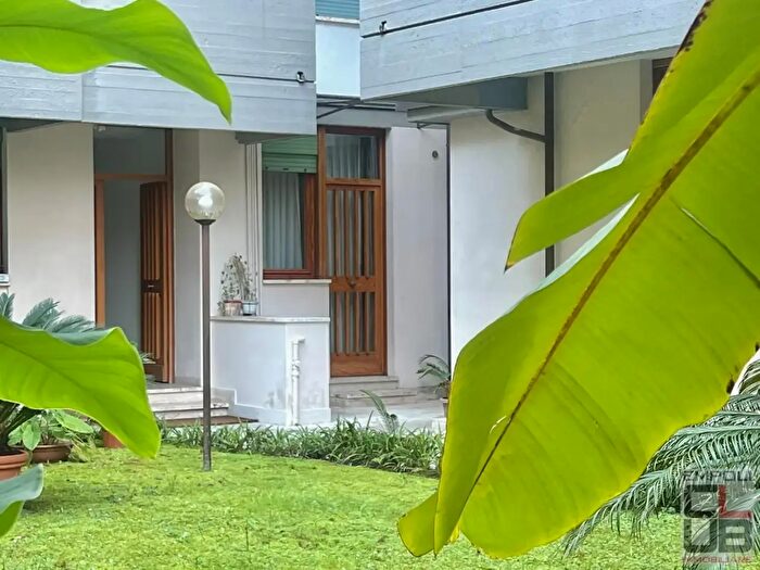 Appartamento trilocale in vendita in a Giacomo Puccini, Viareggio