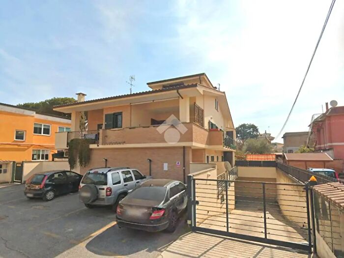 Appartamento trilocale in vendita in Via Vincenzo Bellini, Ciampino