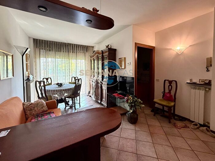 Appartamento bilocale in vendita in Via a Vespucci, Albano SantAlessandro