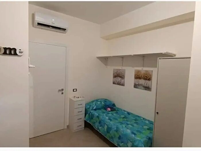 Appartamento monolocale in affitto in Via Rosario Gregorio, Palermo