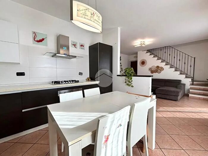 Appartamento quadrilocale in vendita in Via Anna Frank, Castagnole Piemonte