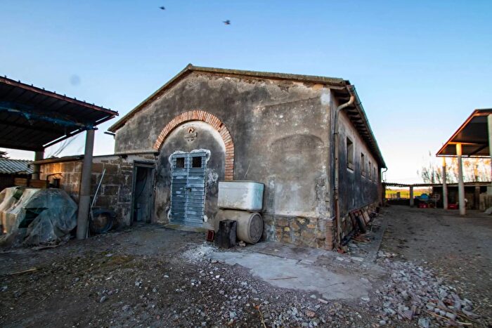Casa bilocale in vendita in Strada delle Basse, Capalbio