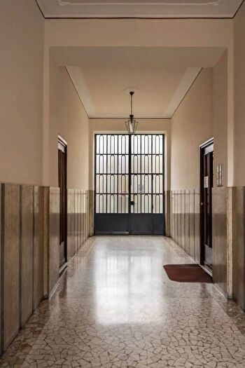 Appartamento quadrilocale in vendita in Via Luigi Cibrario, Torino