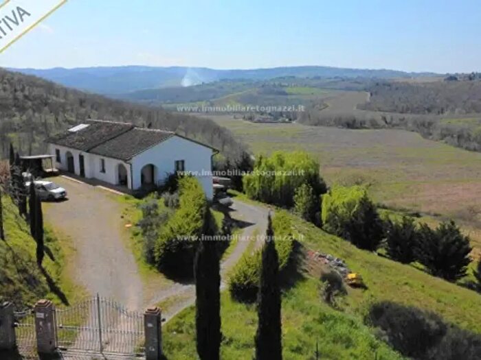 Casa con 6 locali in vendita in Località Badia Elmi, San Gimignano