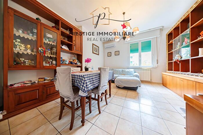 Appartamento trilocale in vendita in Livorno