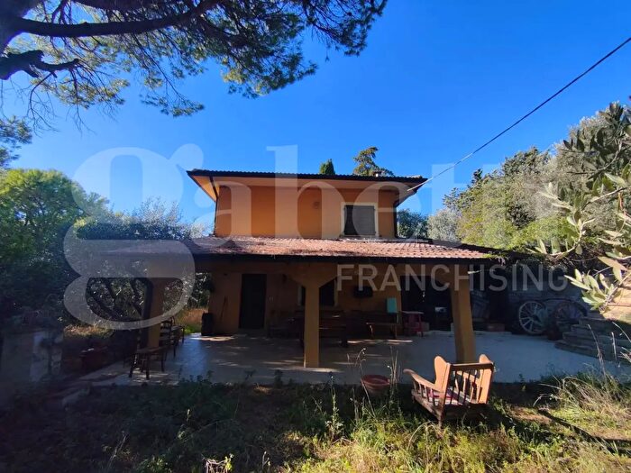 Casa con 5 locali in vendita in Contrada Mornano, Civitanova Marche