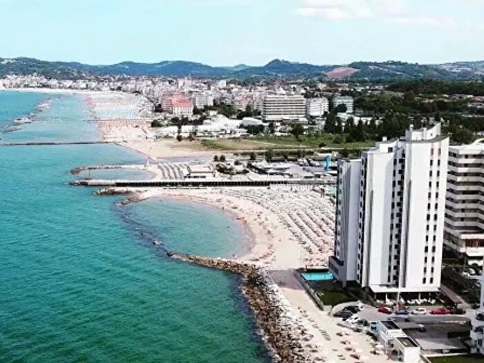 Appartamento bilocale in vendita in Via delle Mimose, Misano Adriatico