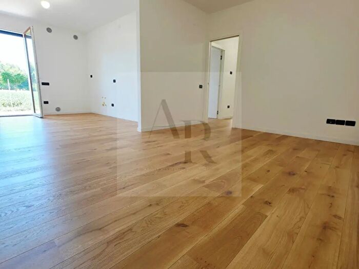 Appartamento quadrilocale in vendita in Via Risorgimento, San Giorgio Delle Pertiche