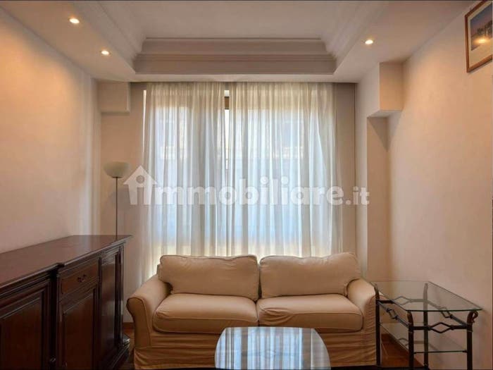 Appartamento bilocale in affitto in Via Sicilia, Vittorio Veneto, Roma