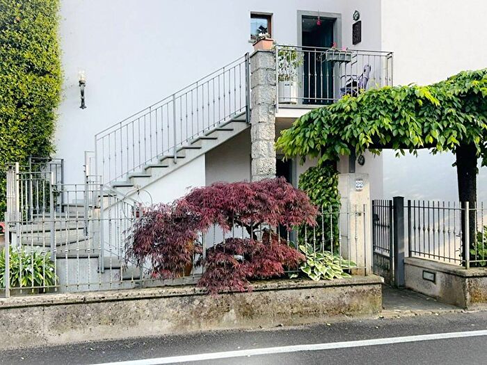 Appartamento trilocale in affitto in Via Nikolajewka, Centro, Clusone