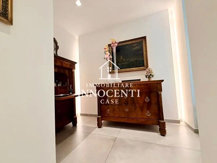 Appartamento quadrilocale in vendita in Massa