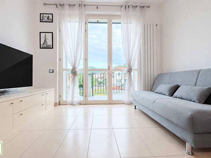 Appartamento trilocale in affitto in Via Aurelia, Riccò Del Golfo, Riccò del Golfo di Spezia