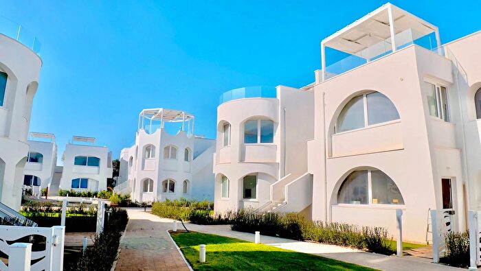 Appartamento quadrilocale in vendita in Via Litoranea Complesso Costa Conero, Numana