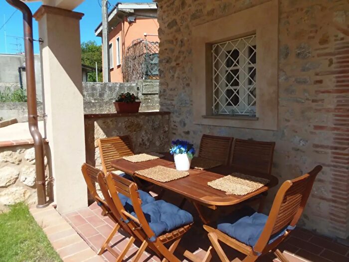 Casa quadrilocale in affitto in Camaiore