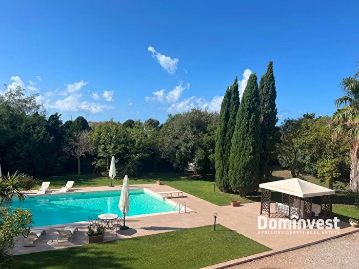 Casa con 5 locali in affitto in Via Piemonte, Capalbio