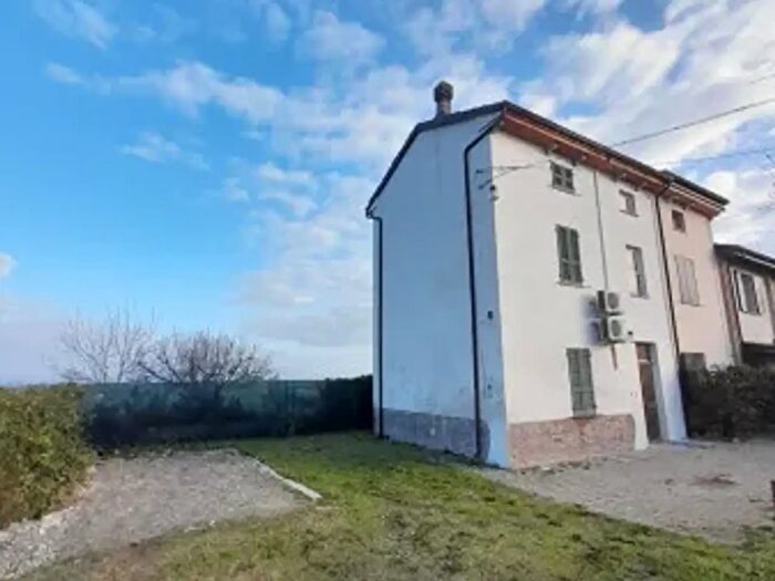 Casa trilocale in vendita in Via Palermo, San Giorgio Piacentino