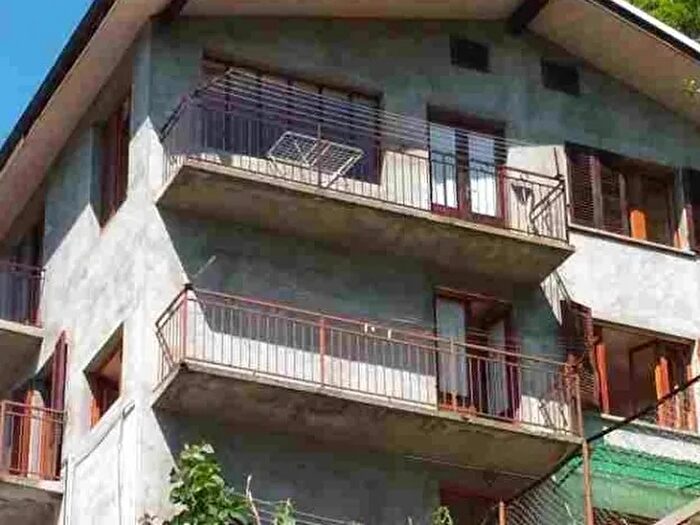 Appartamento quadrilocale in vendita in Rossa Vercelli Piemonte Italia, Rossa