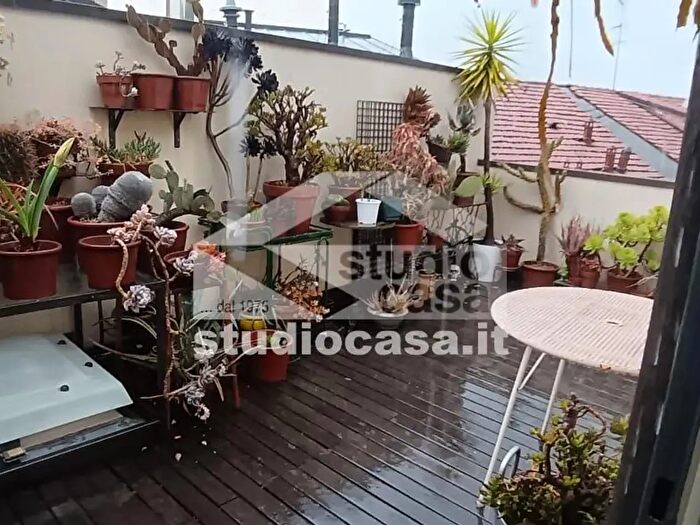 Appartamento trilocale in affitto in Via Strigelli Gaetano, Milano