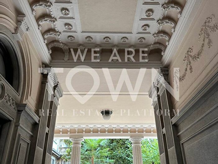 Appartamento bilocale in affitto in Via Spartaco, Montenero, Milano