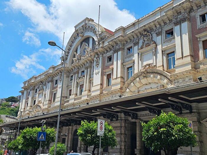 Appartamento bilocale in affitto in Corso Vittorio Emanuele, Mergellina Piedigrotta, Napoli