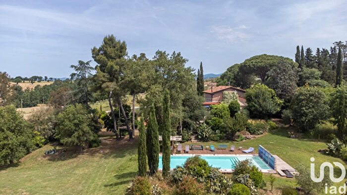 Casa con 5 locali in vendita in Via Formacina, Manciano