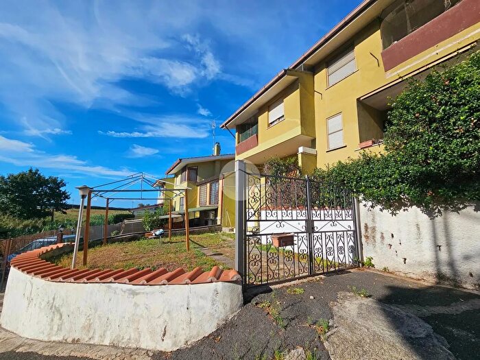 Casa quadrilocale in vendita in Via dei Mughetti, Anzio