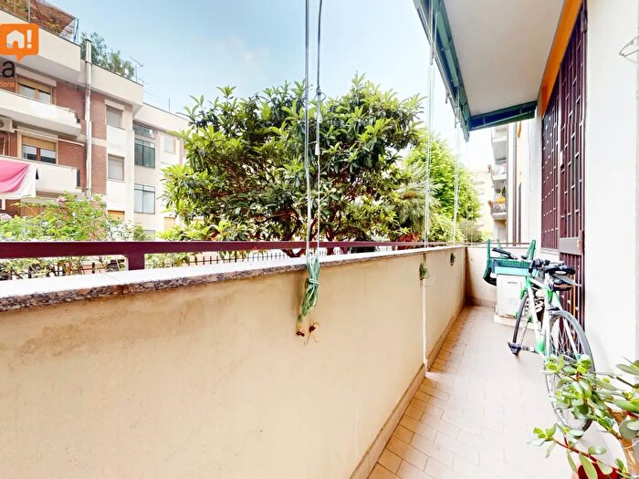 Appartamento bilocale in vendita in Via Bellincione, Milano