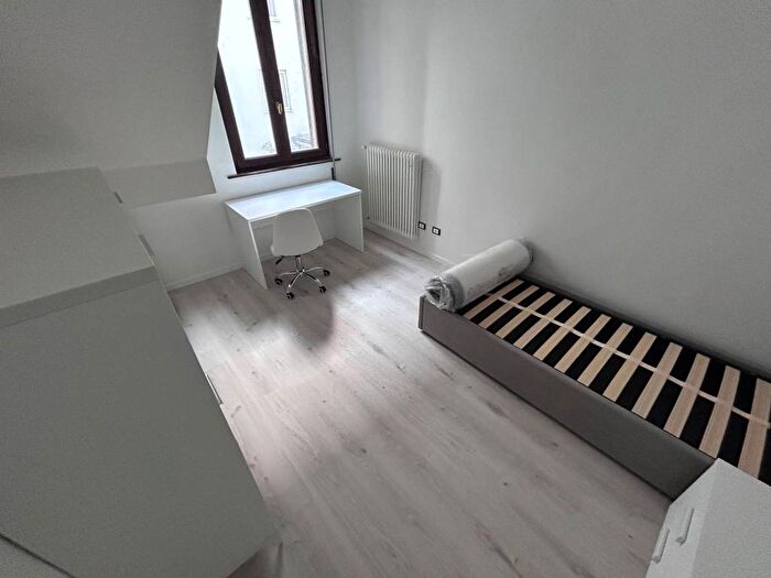 Appartamento monolocale in affitto in Via Trieste, Stazione, Padova