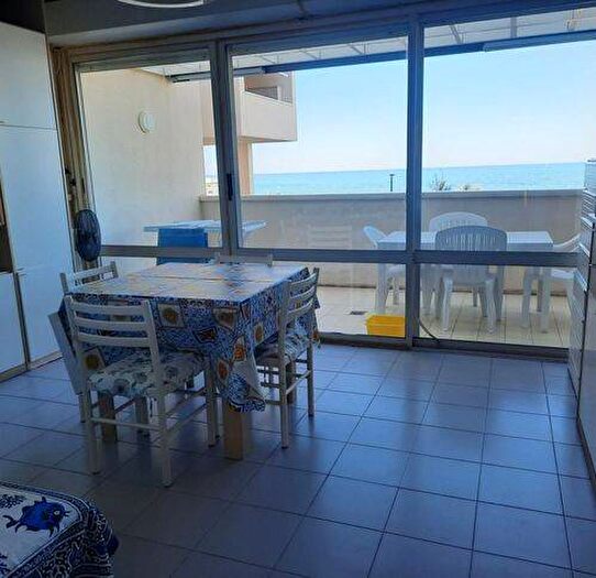 Appartamento bilocale in affitto in Lungomare Dante Alighieri, Lungomare di Levante, Senigallia