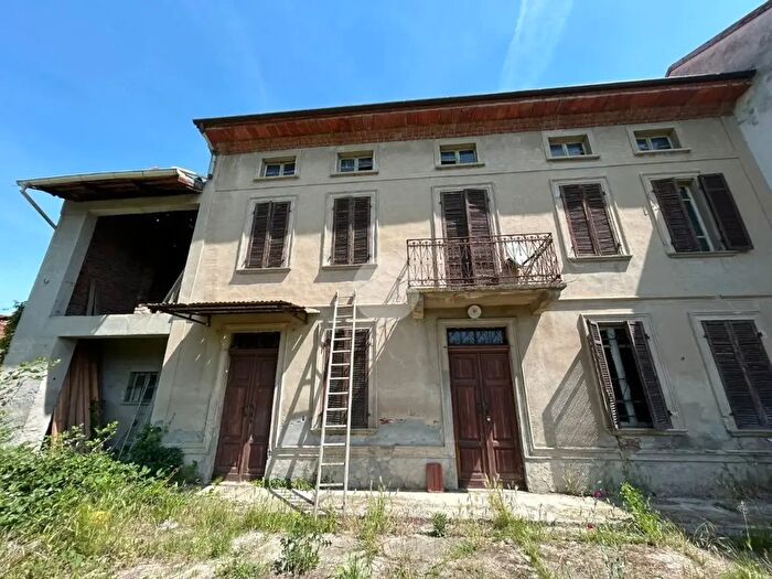 Casa quadrilocale in vendita in Via Montegrappa, Bozzole