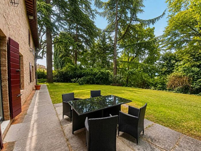 Casa con 5 locali in affitto in Viale Massimo d'Azeglio, Monte Berico, Vicenza