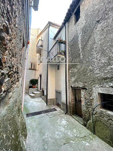 Appartamento trilocale in vendita in Via Concezione San Fili, San Fili