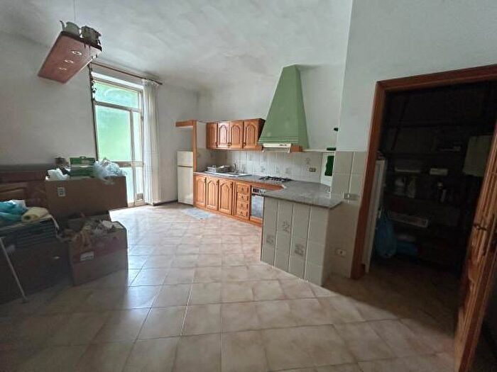 Appartamento quadrilocale in vendita in Via Giovanni Scazzola, Alessandria