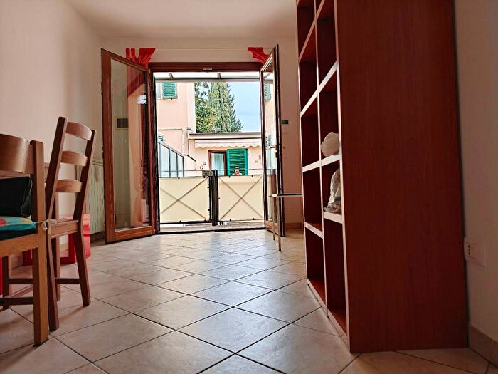 Appartamento bilocale in affitto in Viale Manfredo Fanti, Campo di Marte, Firenze