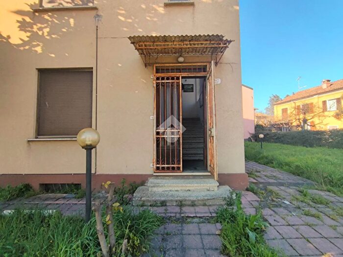 Appartamento trilocale in vendita in Corso Roma, Castellar Guidobono