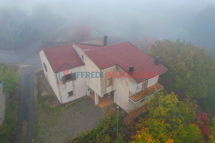Casa con 5 locali in vendita in Contrada Chimento, Acri