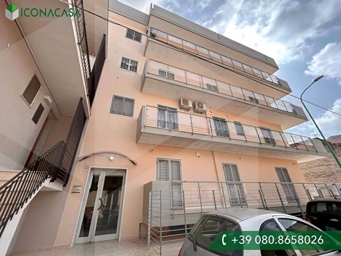 Appartamento trilocale in vendita in Via Troccoli Vito Michele a, Bitetto