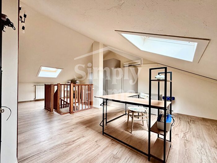 Appartamento con 5 locali in vendita in Via XI Febbraio, Alpignano