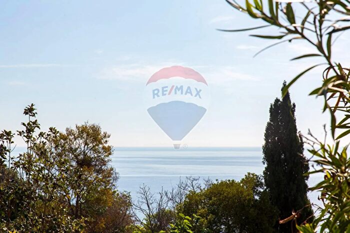 Casa trilocale in vendita in Cda Sillemi Residence Azzurra, Letojanni