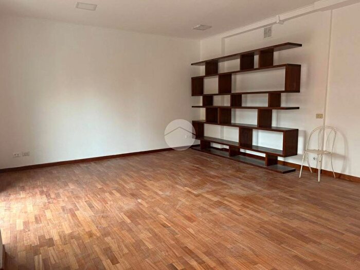 Appartamento trilocale in affitto in Via Teulada, Mazzini Delle Vittorie, Roma