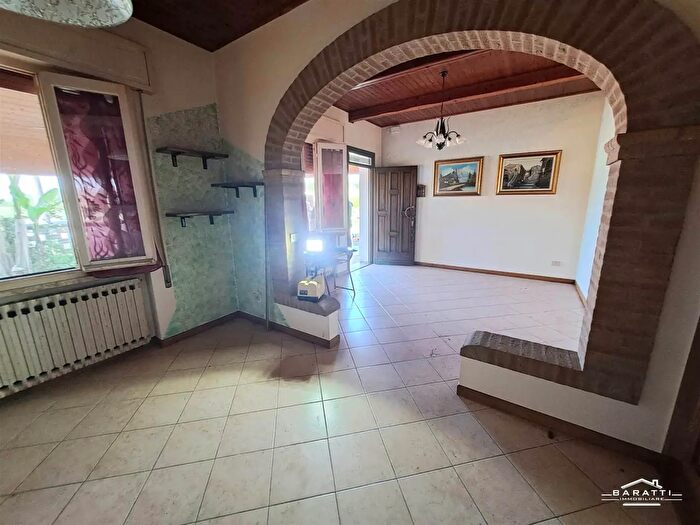 Casa trilocale in vendita in Magnacavallo