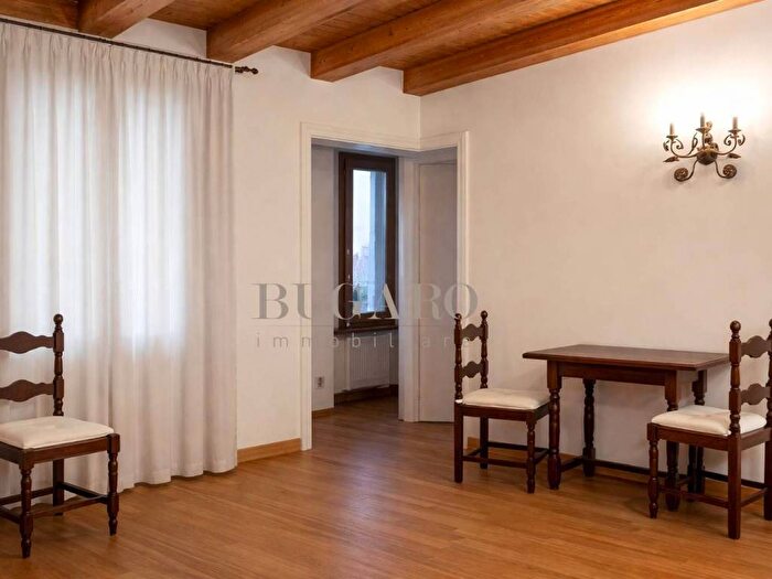 Appartamento bilocale in affitto in Capodimonte, Ancona