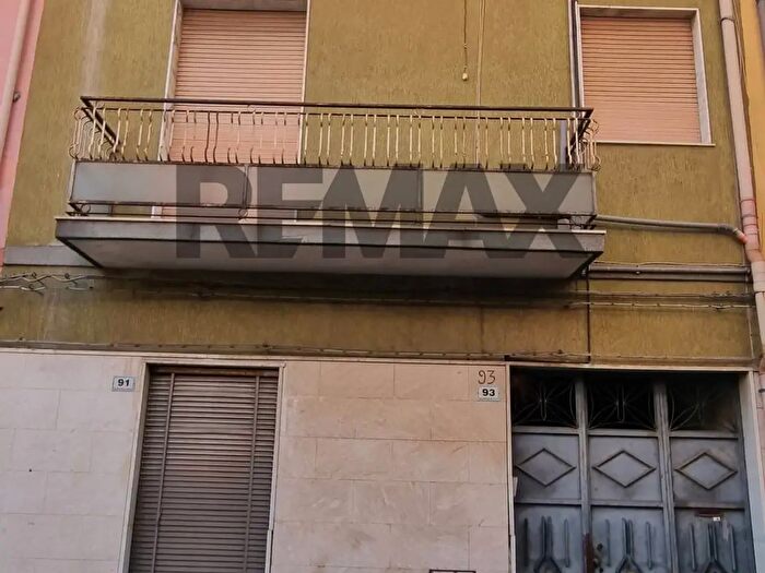 Casa con 12 locali in vendita in Via De Amicis, Paterno'