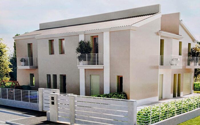Casa trilocale in vendita in Via Matteotti, Noventa Vicentina