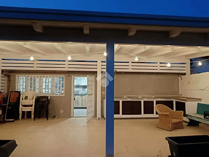 Casa trilocale in vendita in Zona Lagogemolo, Cassano Delle Murge