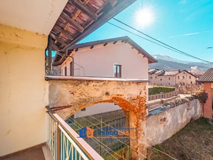 Casa con 6 locali in vendita in Via Rivoira, Boves