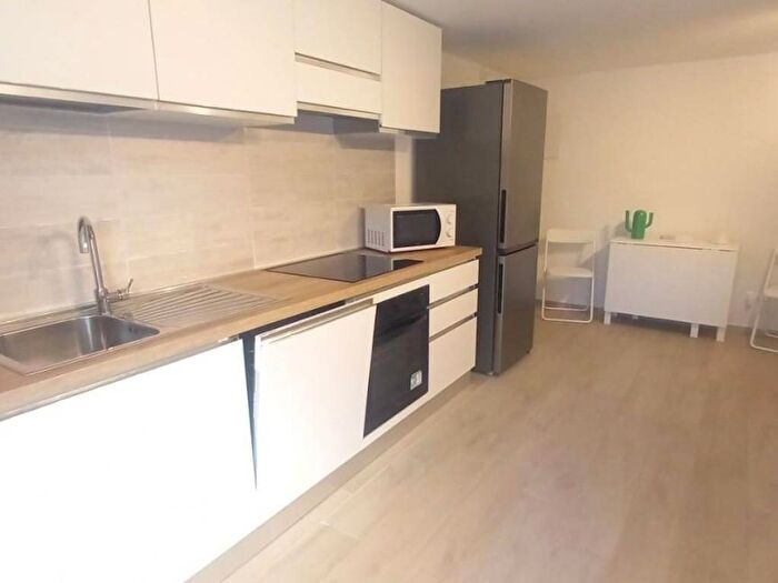 Appartamento trilocale in affitto in Lido di Camaiore, Camaiore